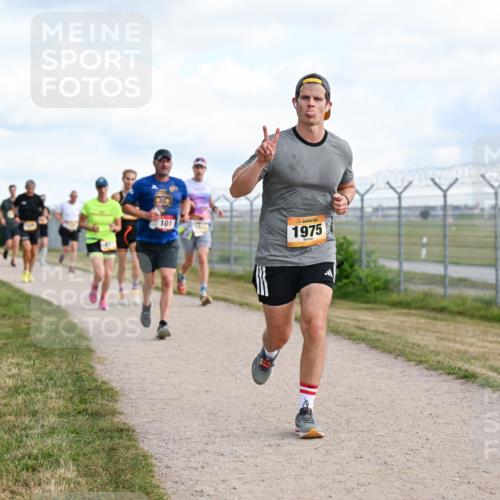 14.09.2025 - Airport Race Dr. Thomas Lammeyer http://msf.ph/oto/8872291 14.09.2025 12:16:57 Laufen 101, 1975 meine-sportfotos.de