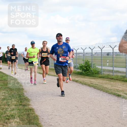 14.09.2025 - Airport Race Dr. Thomas Lammeyer http://msf.ph/oto/8872307 14.09.2025 12:16:58 Laufen 1389, 4213, 451, 101, 883, 1883, 19 meine-sportfotos.de