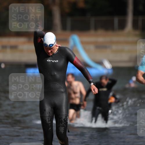 14.09.2025 - Stadtparktriathlon Michael Strokosch http://msf.ph/oto/8872317 14.09.2025 11:52:16 Schwimmen 1128, 1143, 1150, 1156, 1171, 1187, 1211 meine-sportfotos.de