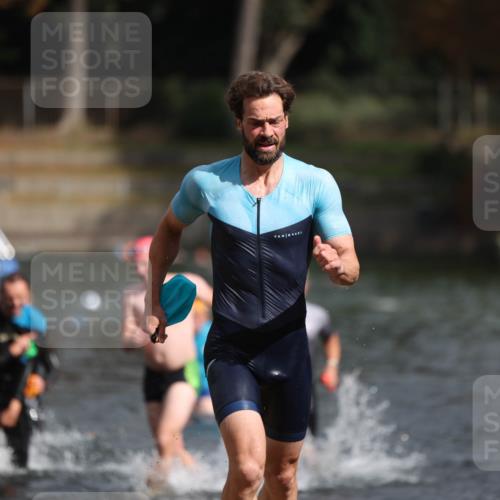 14.09.2025 - Stadtparktriathlon Michael Strokosch http://msf.ph/oto/8872320 14.09.2025 11:52:17 Schwimmen 1128, 1143, 1150, 1156, 1171, 1187, 1202, 1211 meine-sportfotos.de