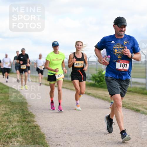 14.09.2025 - Airport Race Dr. Thomas Lammeyer http://msf.ph/oto/8872330 14.09.2025 12:16:59 Laufen 4511, 4213, 101 meine-sportfotos.de