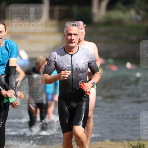 14.09.2025 - Stadtparktriathlon Michael Strokosch http://msf.ph/oto/8872335 14.09.2025 11:52:22 Schwimmen 1128, 1143, 1150, 1156, 1171, 1187, 1202, 1211 meine-sportfotos.de