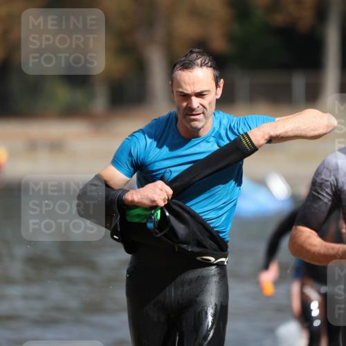 14.09.2025 - Stadtparktriathlon Michael Strokosch http://msf.ph/oto/8872343 14.09.2025 11:52:24 Schwimmen 1128, 1150, 1156, 1171, 1187, 1202 meine-sportfotos.de