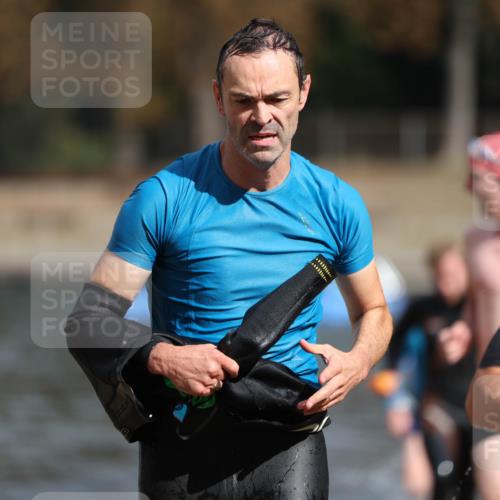 14.09.2025 - Stadtparktriathlon Michael Strokosch http://msf.ph/oto/8872347 14.09.2025 11:52:24 Schwimmen 1128, 1150, 1156, 1171, 1187, 1202 meine-sportfotos.de