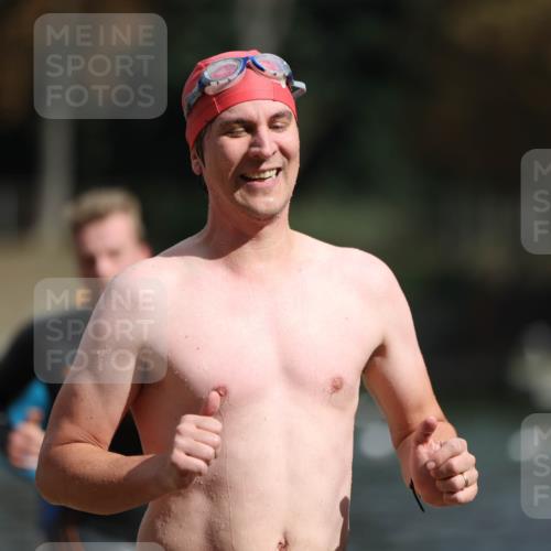 14.09.2025 - Stadtparktriathlon Michael Strokosch http://msf.ph/oto/8872355 14.09.2025 11:52:27 Schwimmen 1128, 1150, 1156, 1171, 1187, 1202 meine-sportfotos.de