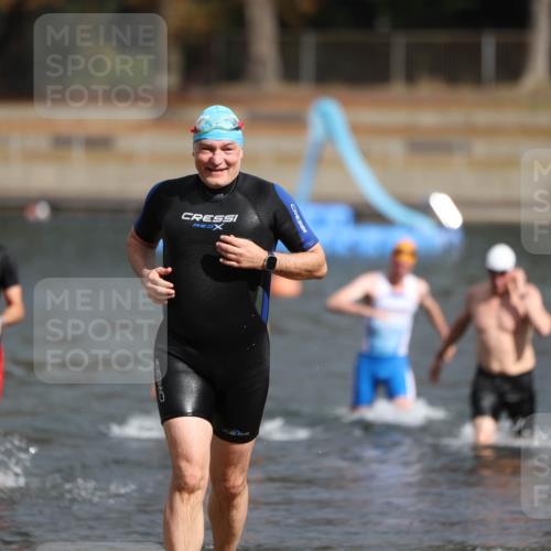 14.09.2025 - Stadtparktriathlon Michael Strokosch http://msf.ph/oto/8872394 14.09.2025 11:53:03 Schwimmen 1155, 1169, 1182, 1192, 1220 meine-sportfotos.de