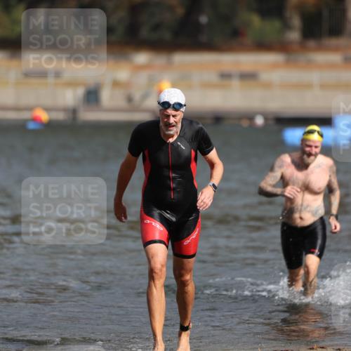 14.09.2025 - Stadtparktriathlon Michael Strokosch http://msf.ph/oto/8872409 14.09.2025 11:53:07 Schwimmen 1155, 1169, 1182, 1184, 1192, 1220 meine-sportfotos.de
