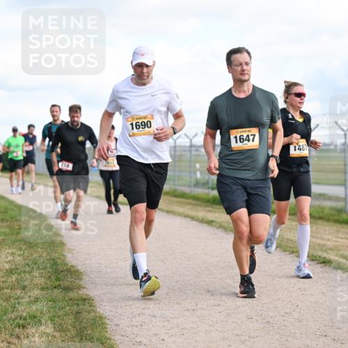 14.09.2025 - Airport Race Dr. Thomas Lammeyer http://msf.ph/oto/8872432 14.09.2025 12:17:06 Laufen 218, 1690, 1647, 1487 meine-sportfotos.de
