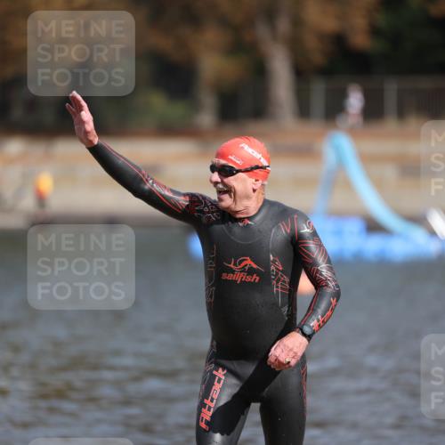 14.09.2025 - Stadtparktriathlon Michael Strokosch http://msf.ph/oto/8872450 14.09.2025 11:53:33 Schwimmen 1157, 1175, 1213 meine-sportfotos.de