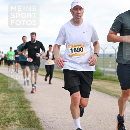 14.09.2025 - Airport Race Dr. Thomas Lammeyer http://msf.ph/oto/8872451 14.09.2025 12:17:07 Laufen 1690, 647 meine-sportfotos.de
