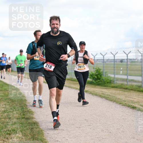14.09.2025 - Airport Race Dr. Thomas Lammeyer http://msf.ph/oto/8872471 14.09.2025 12:17:08 Laufen 15, 218, 1615 meine-sportfotos.de