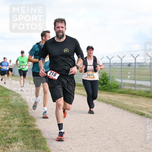 14.09.2025 - Airport Race Dr. Thomas Lammeyer http://msf.ph/oto/8872474 14.09.2025 12:17:08 Laufen 218, 1615 meine-sportfotos.de