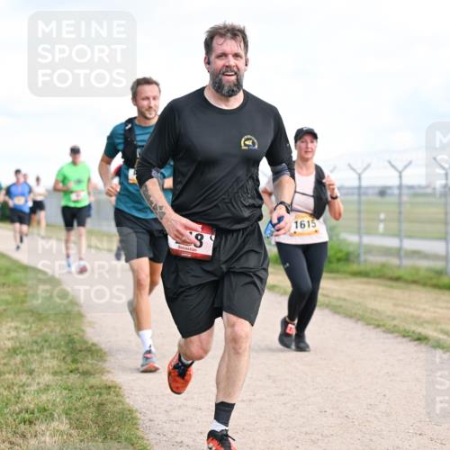 14.09.2025 - Airport Race Dr. Thomas Lammeyer http://msf.ph/oto/8872482 14.09.2025 12:17:09 Laufen 1615 meine-sportfotos.de