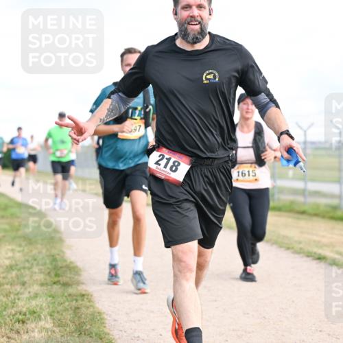 14.09.2025 - Airport Race Dr. Thomas Lammeyer http://msf.ph/oto/8872488 14.09.2025 12:17:09 Laufen 2023, 97, 218, 1615 meine-sportfotos.de