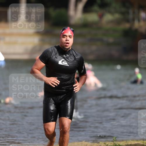 14.09.2025 - Stadtparktriathlon Michael Strokosch http://msf.ph/oto/8872497 14.09.2025 11:53:44 Schwimmen 1157 meine-sportfotos.de