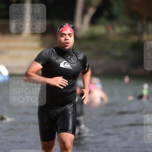 14.09.2025 - Stadtparktriathlon Michael Strokosch http://msf.ph/oto/8872500 14.09.2025 11:53:45 Schwimmen 1157 meine-sportfotos.de