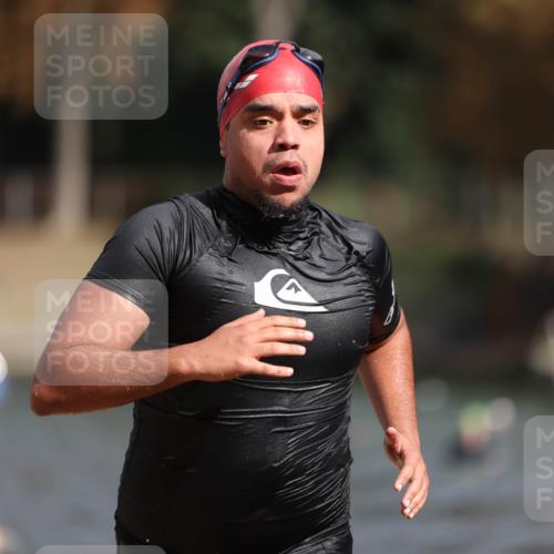 14.09.2025 - Stadtparktriathlon Michael Strokosch http://msf.ph/oto/8872506 14.09.2025 11:53:46 Schwimmen 1157 meine-sportfotos.de