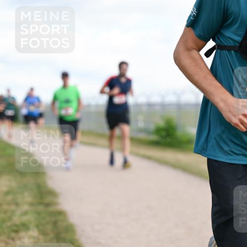 14.09.2025 - Airport Race Dr. Thomas Lammeyer http://msf.ph/oto/8872519 14.09.2025 12:17:11 Laufen 12, 25, 42, 1597 meine-sportfotos.de