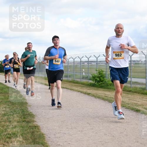 14.09.2025 - Airport Race Dr. Thomas Lammeyer http://msf.ph/oto/8872585 14.09.2025 12:17:15 Laufen 570, 540, 982 meine-sportfotos.de
