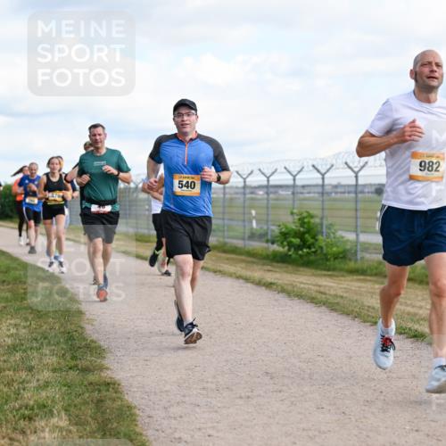 14.09.2025 - Airport Race Dr. Thomas Lammeyer http://msf.ph/oto/8872593 14.09.2025 12:17:15 Laufen 2, 370, 982, 540 meine-sportfotos.de