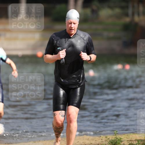 14.09.2025 - Stadtparktriathlon Michael Strokosch http://msf.ph/oto/8872678 14.09.2025 11:55:14 Schwimmen 1148, 1204 meine-sportfotos.de