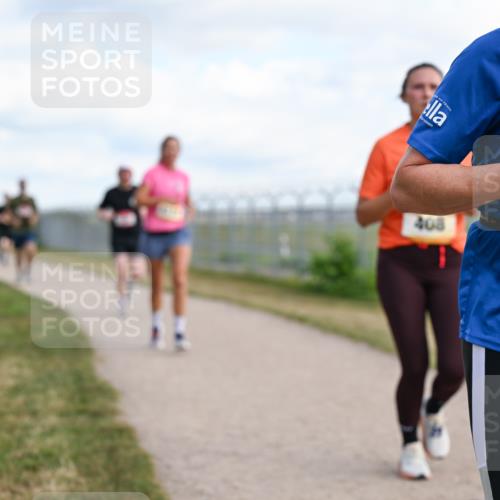 14.09.2025 - Airport Race Dr. Thomas Lammeyer http://msf.ph/oto/8872719 14.09.2025 12:17:23 Laufen 408, 42, 299 meine-sportfotos.de