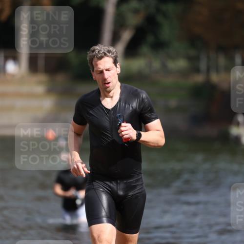 14.09.2025 - Stadtparktriathlon Michael Strokosch http://msf.ph/oto/8872723 14.09.2025 11:56:19 Schwimmen 1134, 1183 meine-sportfotos.de