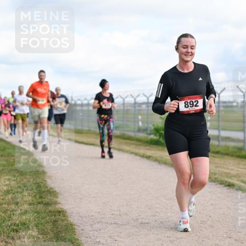 14.09.2025 - Airport Race Dr. Thomas Lammeyer http://msf.ph/oto/8872849 14.09.2025 12:17:33 Laufen 892 meine-sportfotos.de