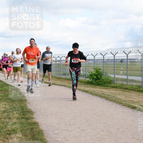 14.09.2025 - Airport Race Dr. Thomas Lammeyer http://msf.ph/oto/8872866 14.09.2025 12:17:34 Laufen 2162, 764, 1765, 678 meine-sportfotos.de