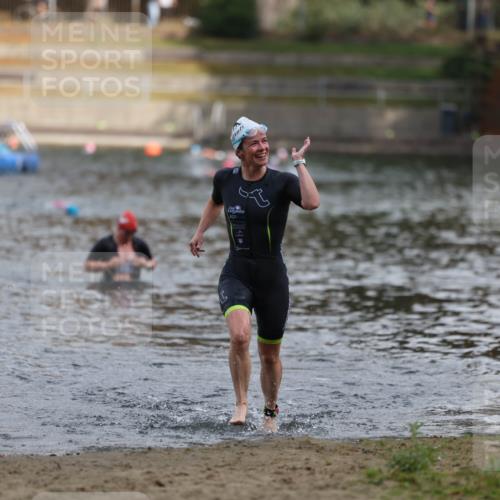 14.09.2025 - Stadtparktriathlon Michael Strokosch http://msf.ph/oto/8872905 14.09.2025 12:09:59 Schwimmen 1292 meine-sportfotos.de