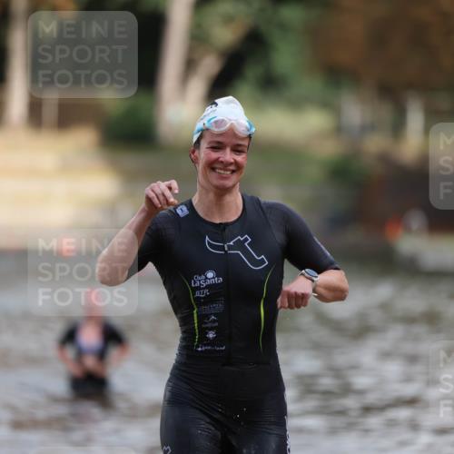 14.09.2025 - Stadtparktriathlon Michael Strokosch http://msf.ph/oto/8872925 14.09.2025 12:10:02 Schwimmen 1292 meine-sportfotos.de