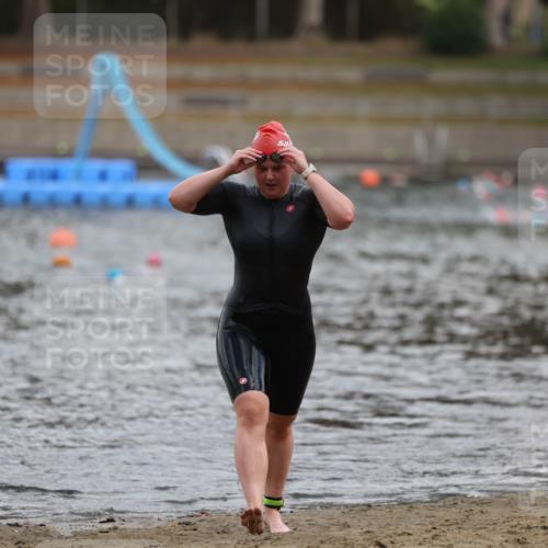 14.09.2025 - Stadtparktriathlon Michael Strokosch http://msf.ph/oto/8872935 14.09.2025 12:10:15 Schwimmen 1231 meine-sportfotos.de