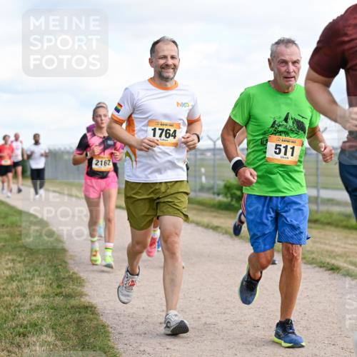 14.09.2025 - Airport Race Dr. Thomas Lammeyer http://msf.ph/oto/8872948 14.09.2025 12:17:39 Laufen 2162, 1764, 511, 1324, 1324 meine-sportfotos.de