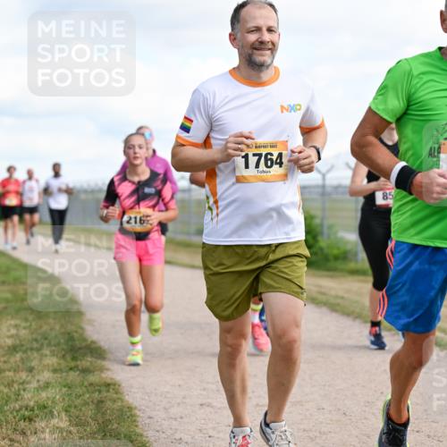 14.09.2025 - Airport Race Dr. Thomas Lammeyer http://msf.ph/oto/8872957 14.09.2025 12:17:39 Laufen 216, 1764, 85, 511 meine-sportfotos.de