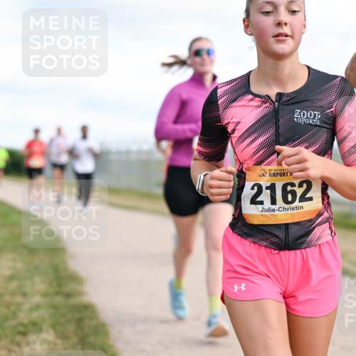 14.09.2025 - Airport Race Dr. Thomas Lammeyer http://msf.ph/oto/8872990 14.09.2025 12:17:41 Laufen 42, 2162 meine-sportfotos.de