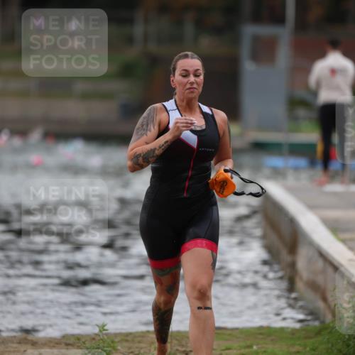 14.09.2025 - Stadtparktriathlon Michael Strokosch http://msf.ph/oto/8873009 14.09.2025 12:10:54 Schwimmen 1255 meine-sportfotos.de