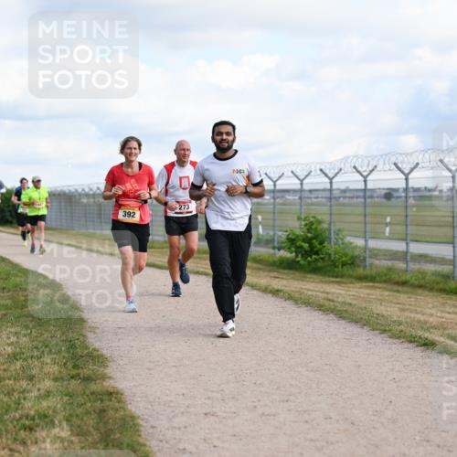 14.09.2025 - Airport Race Dr. Thomas Lammeyer http://msf.ph/oto/8873013 14.09.2025 12:17:44 Laufen 392, 273 meine-sportfotos.de