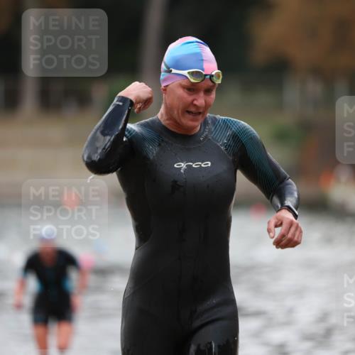 14.09.2025 - Stadtparktriathlon Michael Strokosch http://msf.ph/oto/8873055 14.09.2025 12:11:25 Schwimmen 1245, 1258, 1261, 1281, 1304 meine-sportfotos.de
