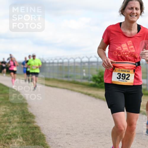 14.09.2025 - Airport Race Dr. Thomas Lammeyer http://msf.ph/oto/8873069 14.09.2025 12:17:47 Laufen 392, 273 meine-sportfotos.de