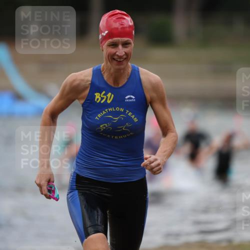 14.09.2025 - Stadtparktriathlon Michael Strokosch http://msf.ph/oto/8873098 14.09.2025 12:11:44 Schwimmen 1224, 1247, 1306 meine-sportfotos.de