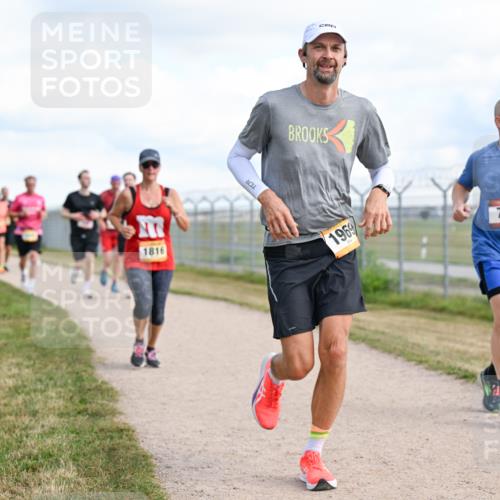 14.09.2025 - Airport Race Dr. Thomas Lammeyer http://msf.ph/oto/8873163 14.09.2025 12:17:54 Laufen 1816, 1969, 754 meine-sportfotos.de