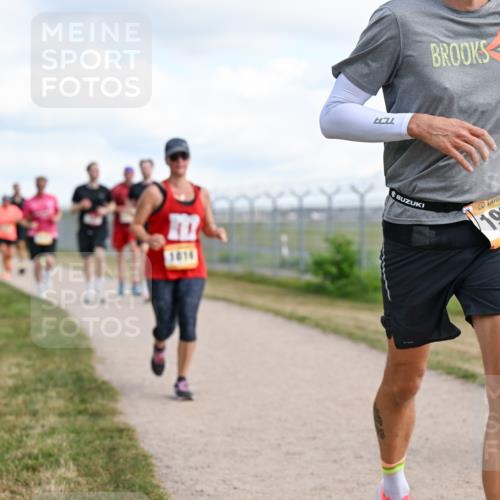 14.09.2025 - Airport Race Dr. Thomas Lammeyer http://msf.ph/oto/8873175 14.09.2025 12:17:55 Laufen 1816, 1969 meine-sportfotos.de