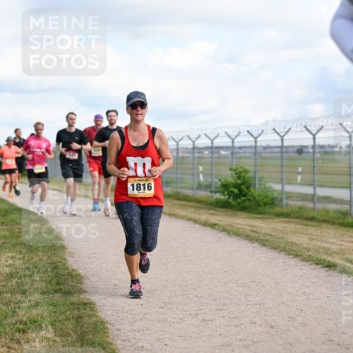 14.09.2025 - Airport Race Dr. Thomas Lammeyer http://msf.ph/oto/8873178 14.09.2025 12:17:55 Laufen 1454, 747, 836, 1816 meine-sportfotos.de