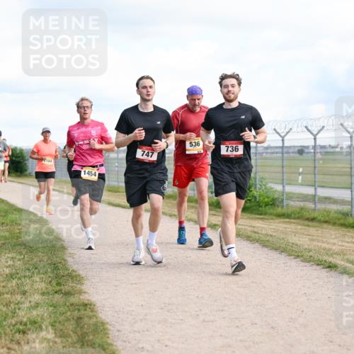 14.09.2025 - Airport Race Dr. Thomas Lammeyer http://msf.ph/oto/8873229 14.09.2025 12:17:58 Laufen 184, 1454, 747, 536, 736 meine-sportfotos.de