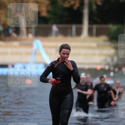 14.09.2025 - Stadtparktriathlon Michael Strokosch http://msf.ph/oto/8873231 14.09.2025 12:12:40 Schwimmen 1250, 1260, 1314 meine-sportfotos.de