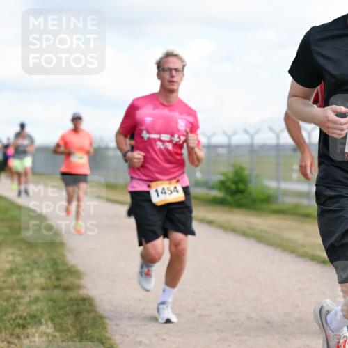 14.09.2025 - Airport Race Dr. Thomas Lammeyer http://msf.ph/oto/8873268 14.09.2025 12:18:00 Laufen 1454, 747 meine-sportfotos.de