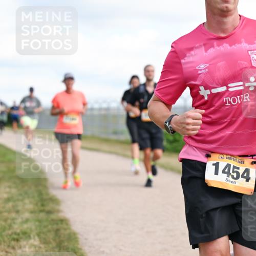 14.09.2025 - Airport Race Dr. Thomas Lammeyer http://msf.ph/oto/8873290 14.09.2025 12:18:01 Laufen 1454 meine-sportfotos.de