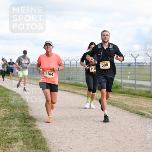 14.09.2025 - Airport Race Dr. Thomas Lammeyer http://msf.ph/oto/8873298 14.09.2025 12:18:02 Laufen 1184, 215, 395 meine-sportfotos.de