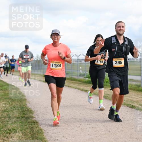 14.09.2025 - Airport Race Dr. Thomas Lammeyer http://msf.ph/oto/8873309 14.09.2025 12:18:02 Laufen 1184, 2155, 395 meine-sportfotos.de