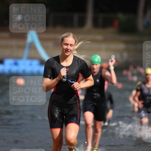 14.09.2025 - Stadtparktriathlon Michael Strokosch http://msf.ph/oto/8873333 14.09.2025 12:13:15 Schwimmen 1223, 1264, 1267, 1280, 1321 meine-sportfotos.de